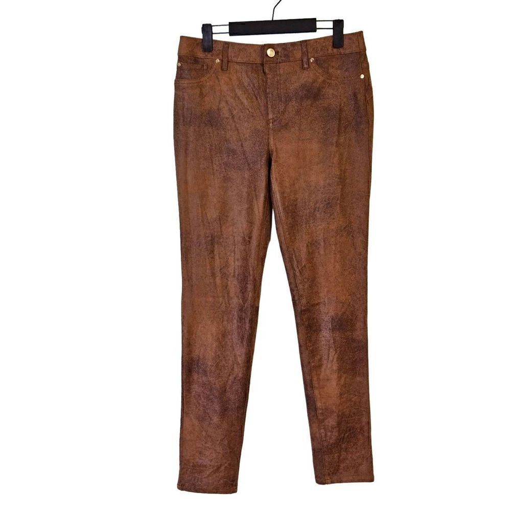 Chico's faux suede slim pull on pants. Size O.